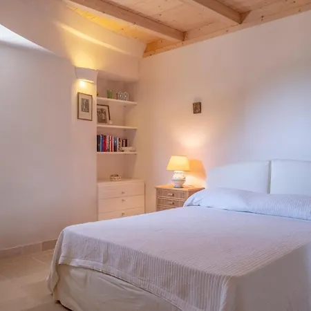 Sicarico Sleeps 10 Pool Wifi *